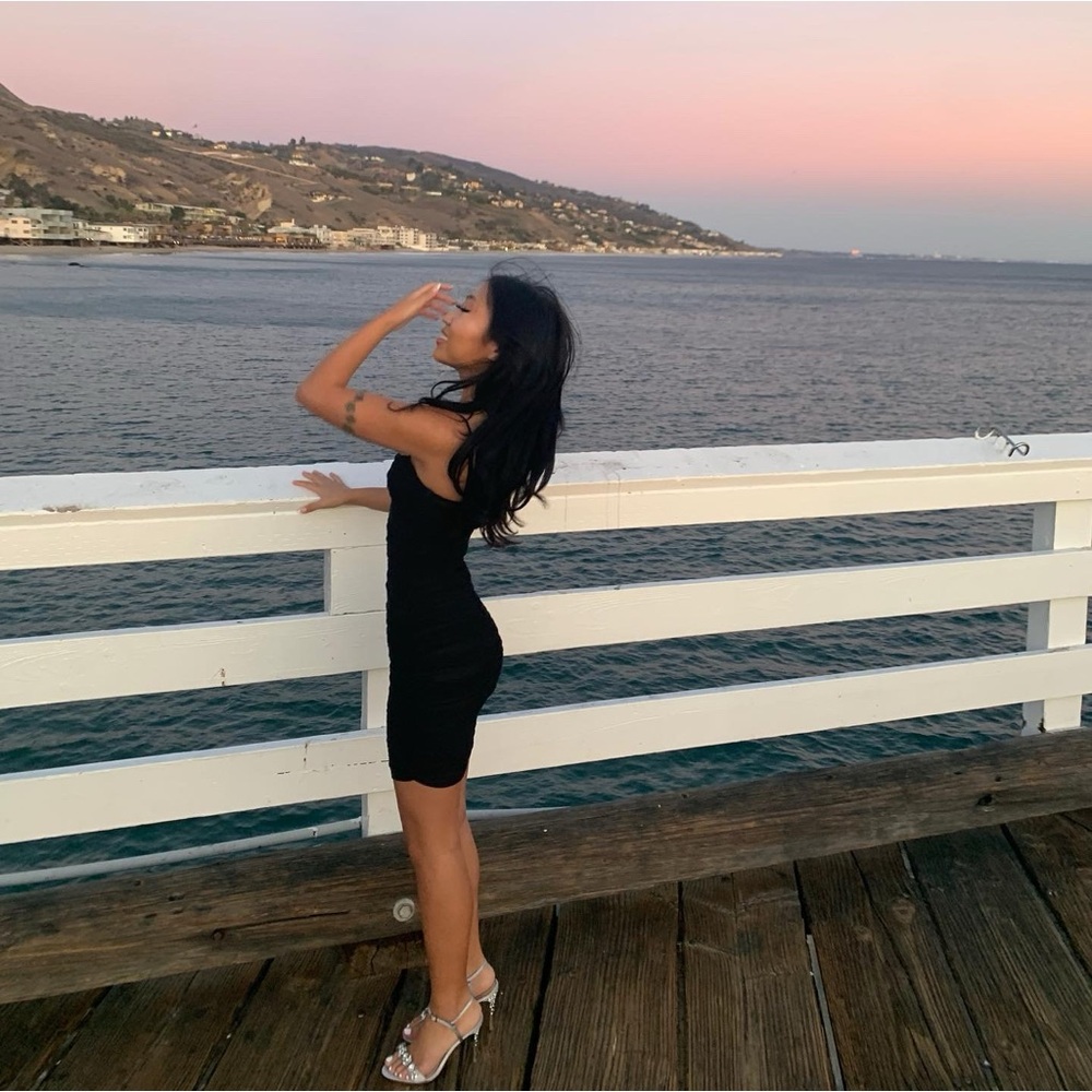Bodycon ruffle dress